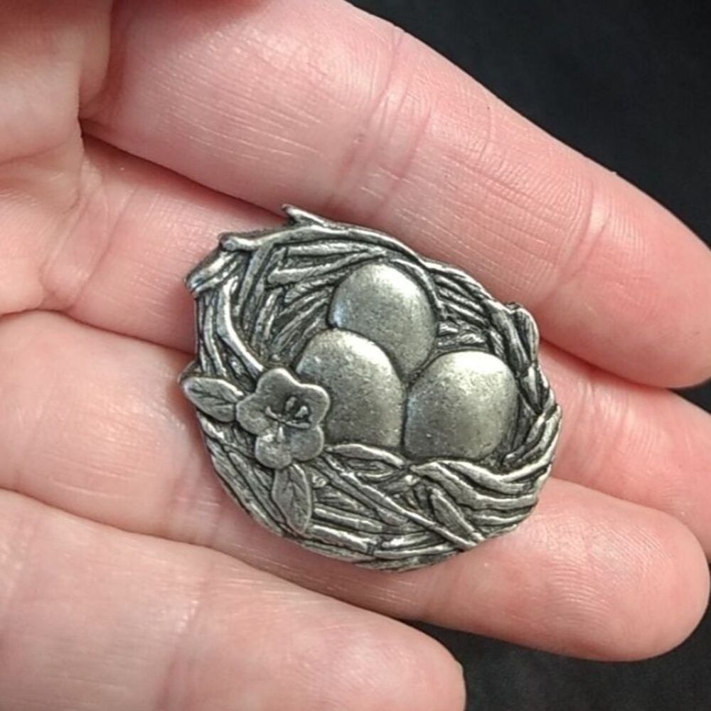 Birds & Blooms silver tone brooch